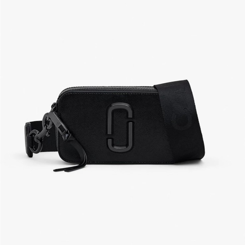Marc Jacobs Black Belt Bag